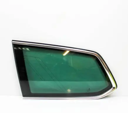 Volkswagen PASSAT B8 Rear side window 3G9845297CH