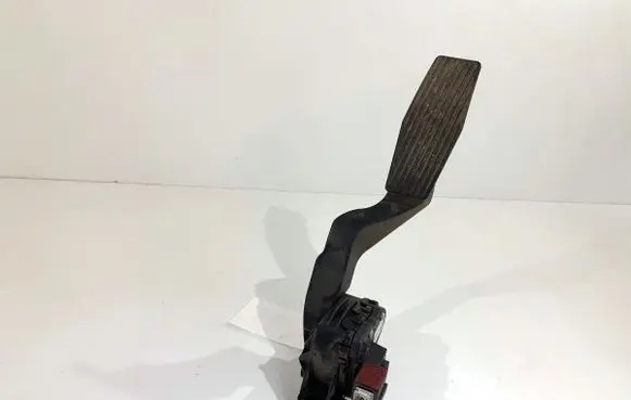 Opel Zafira B Accelerator throttle pedal 9202341