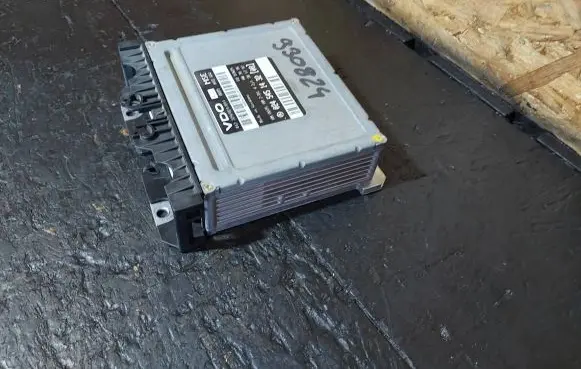 Mercedes-Benz E W210 Engine control unit/module 0245451432
