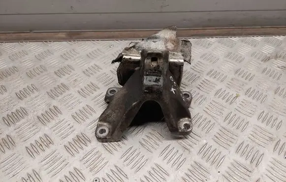 Audi Q5 SQ5 Engine mounting bracket 8K0199307BF