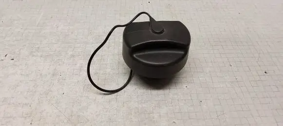 Opel Frontera B Fuel tank cap