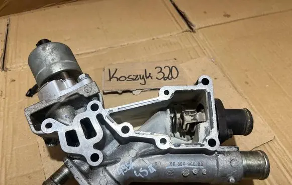 Citroen Xsara Thermostat/thermostat housing 9635696080
