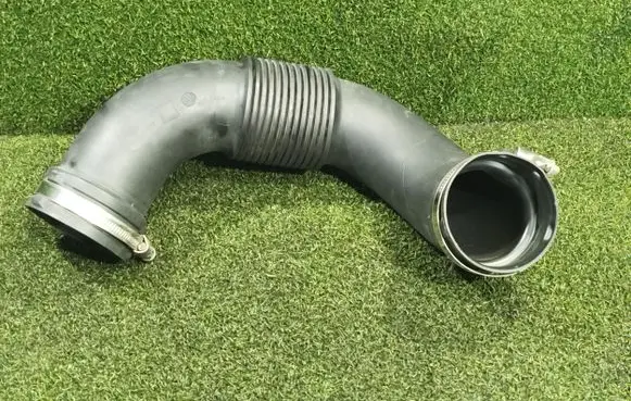 Renault Trafic III (X82) Air intake hose/pipe 1105223S01