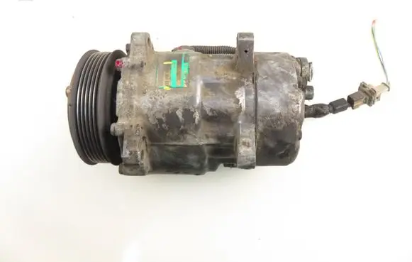 Peugeot Partner Air conditioning (A/C) compressor (pump) 9640486480
