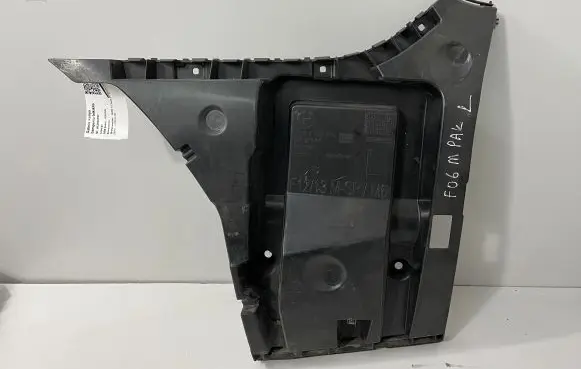 BMW 6 F12 F13 Rear bumper mounting bracket 8050385