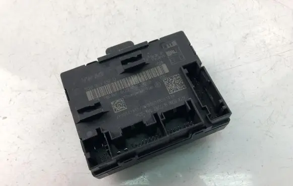 Audi TT TTS Mk2 Other control units/modules 5Q0959592D