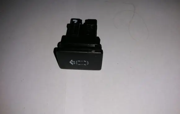 Toyota RAV 4 (XA40) Other switches/knobs/shifts 15A977