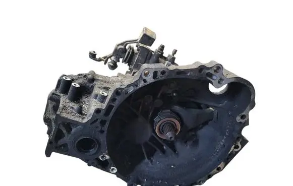 Toyota Avensis T250 Manual 5 speed gearbox 