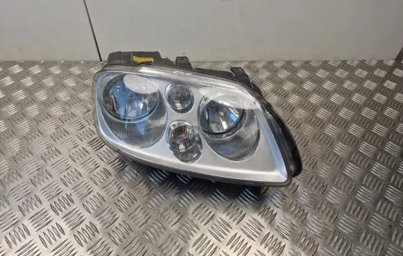 Volkswagen Touran I Headlight/headlamp 1T0941006F