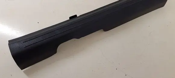 Front sill trim cover