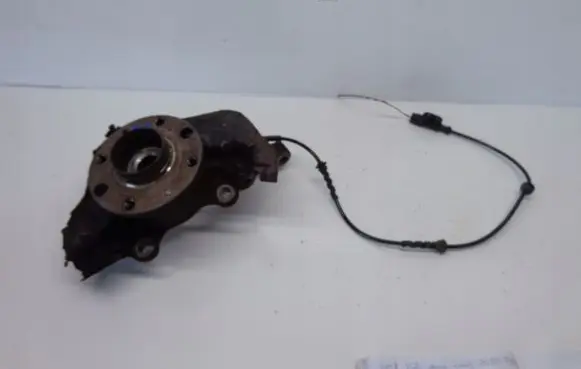 Opel Corsa D Front wheel hub Z10XEP