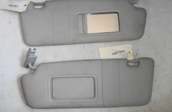 Audi A4 S4 B6 8E 8H Sun visor 8E0857551 8E0857552