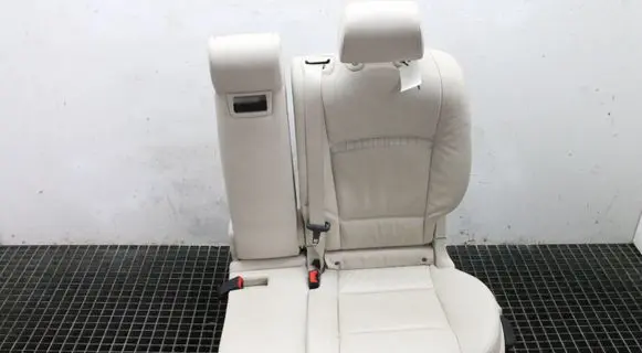 BMW 5 GT F07 Rear seat 
