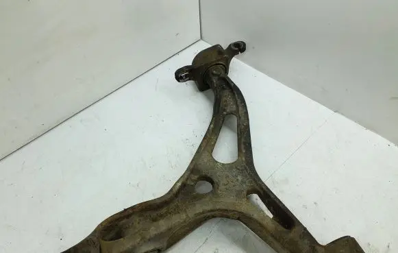 Mercedes-Benz ML W164 Front lower control arm/wishbone 000060366106