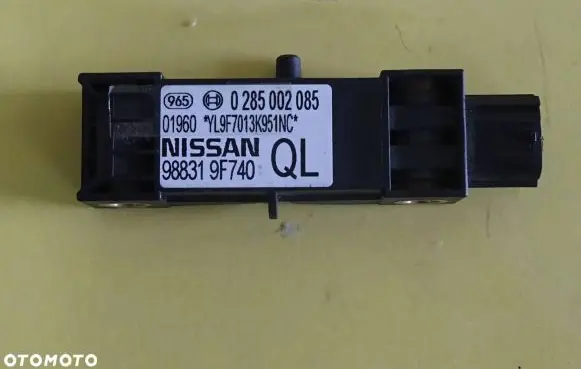 Nissan Primera Airbag deployment crash/impact sensor 988319F740