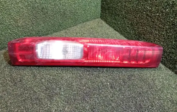 Renault Trafic II (X83) Rear/tail lights 8200415250 89316011 93854431