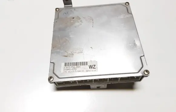 Honda CR-V Engine control unit/module 37820PNLE01 0054403203