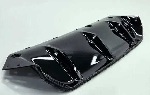 BMW M5 F90 Rear bumper lower part trim 8069482 51128069482 21754011