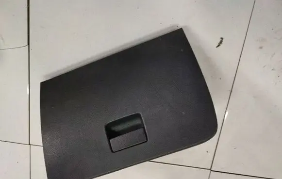 Fiat Sedici Glove box