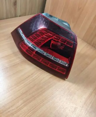 Volkswagen Golf VII Rear/tail lights 5G0945207 81230101