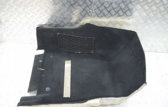 Mercedes-Benz C W205 Front floor carpet liner 
