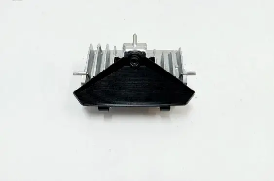 Volvo XC40 Distronic sensor radar 32410083