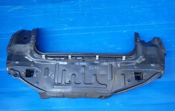 Nissan Primera Rear bodywork 
