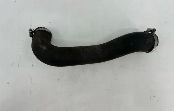 Volkswagen Touareg II Intercooler hose/pipe