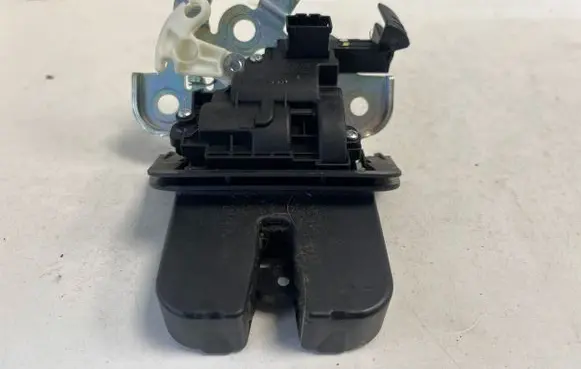 Audi Q5 SQ5 Tailgate/trunk/boot lock/catch/latch 8R0827505