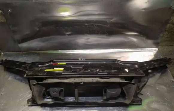 Volvo S60 Top upper radiator support slam panel