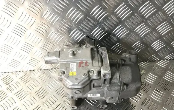 Toyota Prius (XW30) Air conditioning (A/C) compressor (pump) 0422001030 ES14C 3Q06466