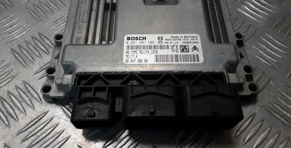 Peugeot 207 Engine control unit/module 9664738680 0261201505