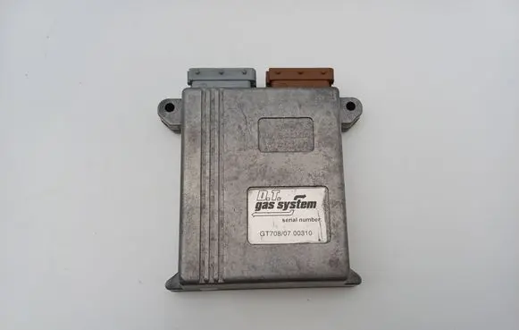 Audi A3 S3 8P LP gas control unit module E2010021316 E2067010679