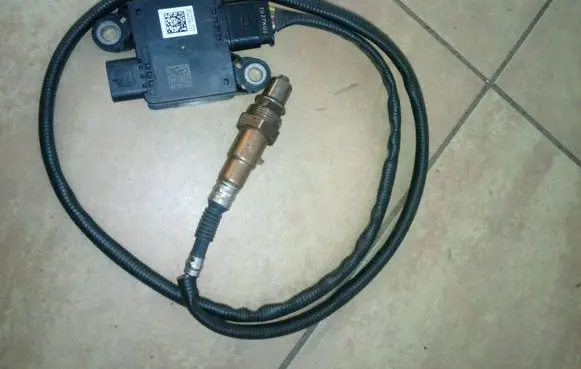 BMW 5 F10 F11 Lambda probe sensor 858202603 NE65417