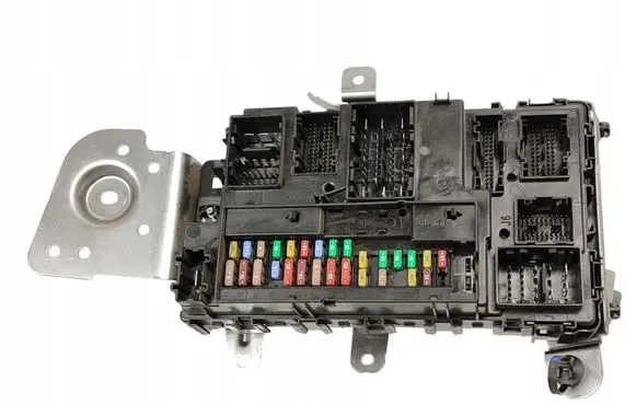 Ford Mondeo MK V BSM Control unit JU5T-15604-CFM JU5T15604CFM