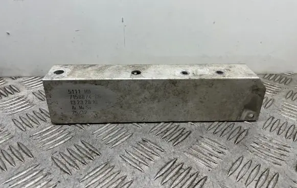 BMW 5 F10 F11 Front bumper shock/impact absorber 7158874