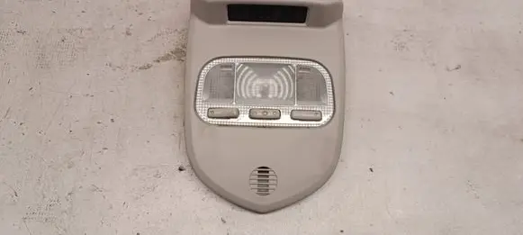 Peugeot 5008 Front seat light 9681370177