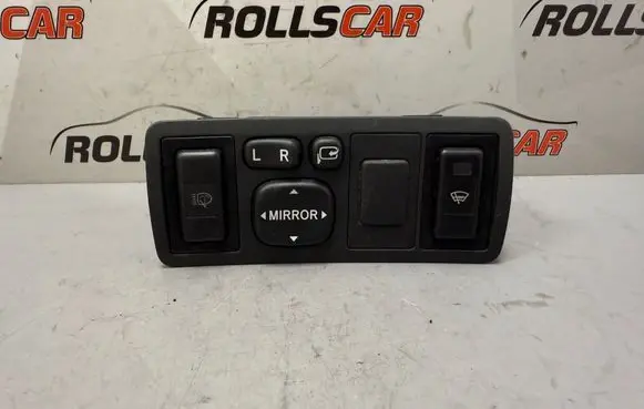 Toyota Avensis T250 Wing mirror switch 183575 777669