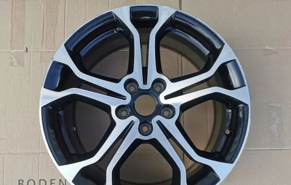 Renault Clio IV R18 alloy rim 403006981R