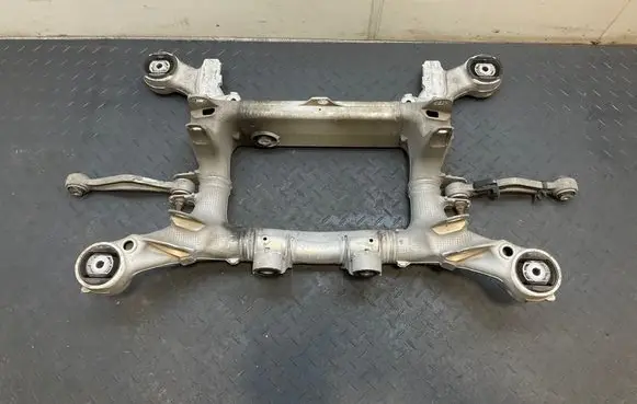 BMW 5 GT F07 Rear axle beam 6794665