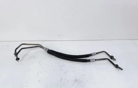 Gearbox oil cooler pipe/hose