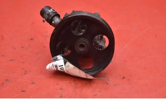 Opel Insignia A Power steering pump 13273784