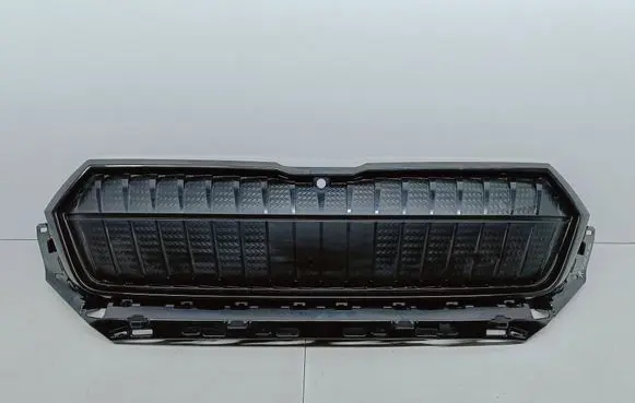 Skoda Enyaq iV Front bumper upper radiator grill 5LA853653 AT836 2U737