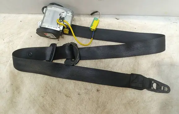 Volkswagen Touareg I Front seatbelt 601391400 7L0857705