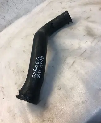 Audi Q7 4L Engine coolant pipe/hose