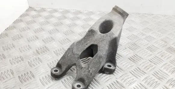 Audi A4 S4 B8 8K Engine mounting bracket 8K0199307BK