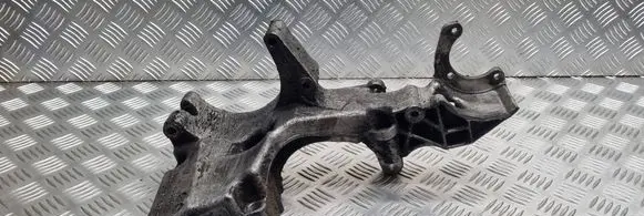 Volvo S70 V70 V70 XC Generator/alternator bracket 074145169B