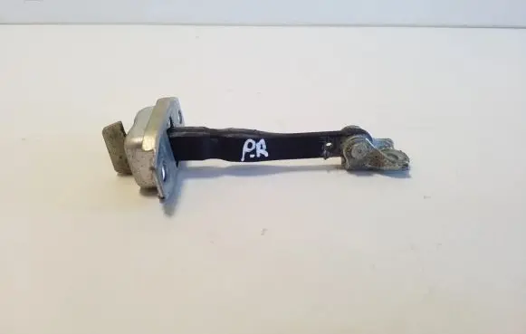 Mitsubishi Outlander Front door check strap stopper