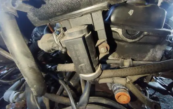 Audi A4 S4 B5 8D Turbo solenoid valve 1h0906627 72190320