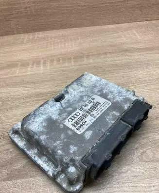 Audi A3 S3 8L Engine control unit/module ECU 038906018BA 0281001756